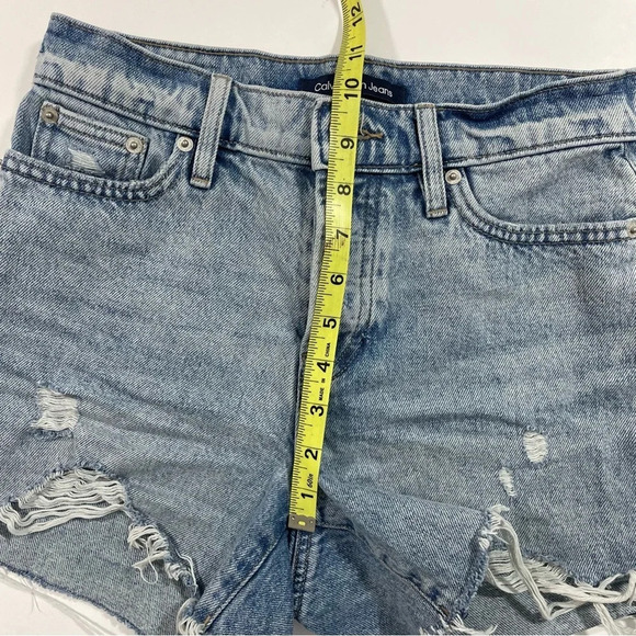 Calvin Klein Jeans High Rise Shorts Raw Hem - Picture 7 of 8